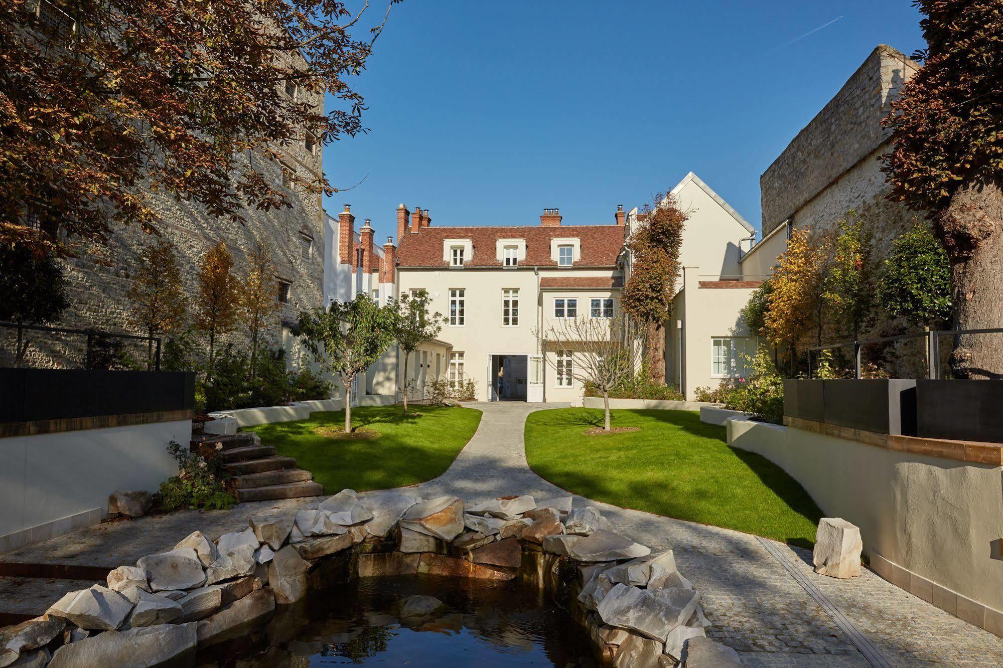 De Cavoye 4* Fontainebleau